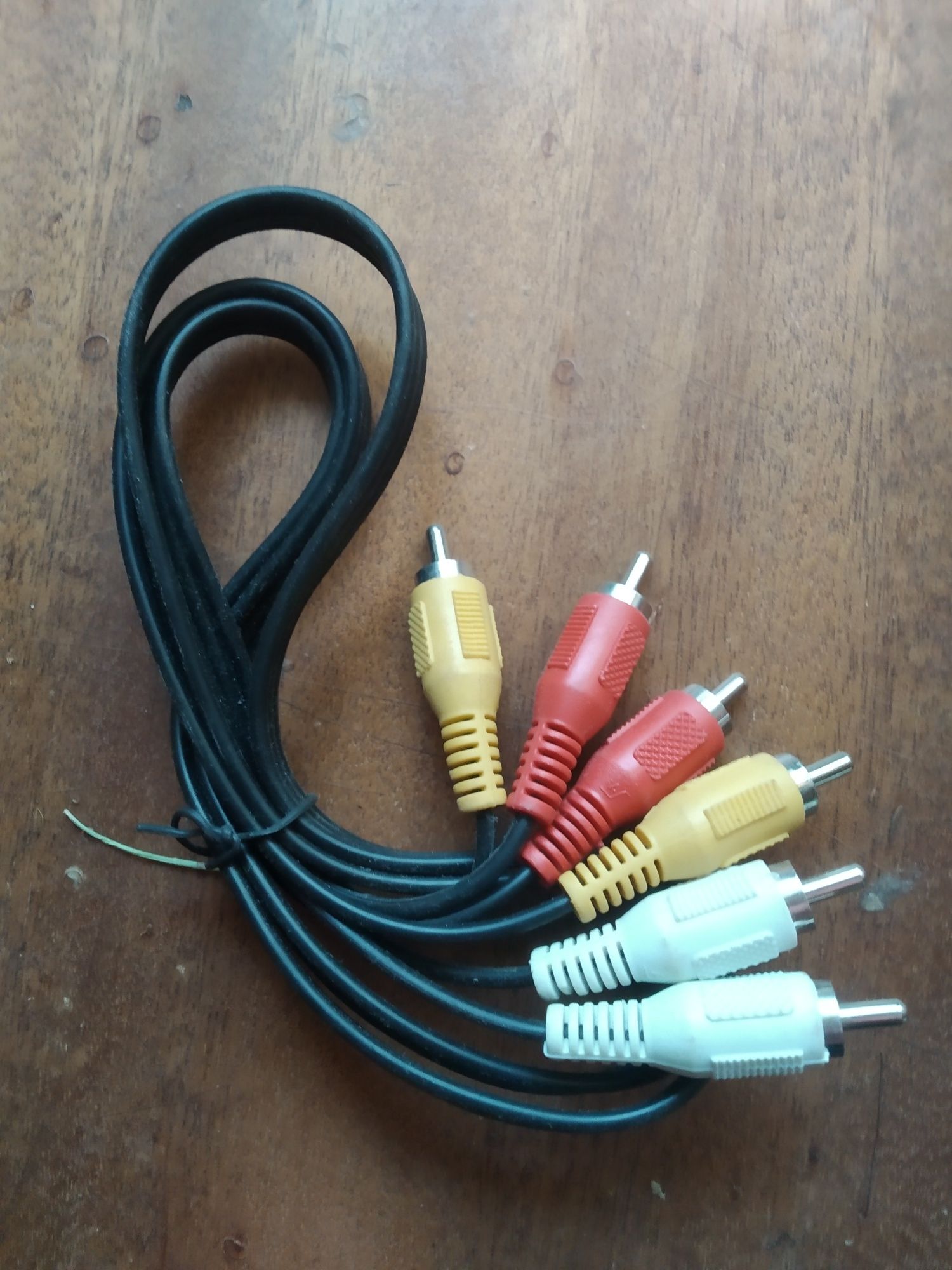 Кабель 3х3 RCA AV Тюльпаны (колокольчики, желтый, красный, белый) 1.5