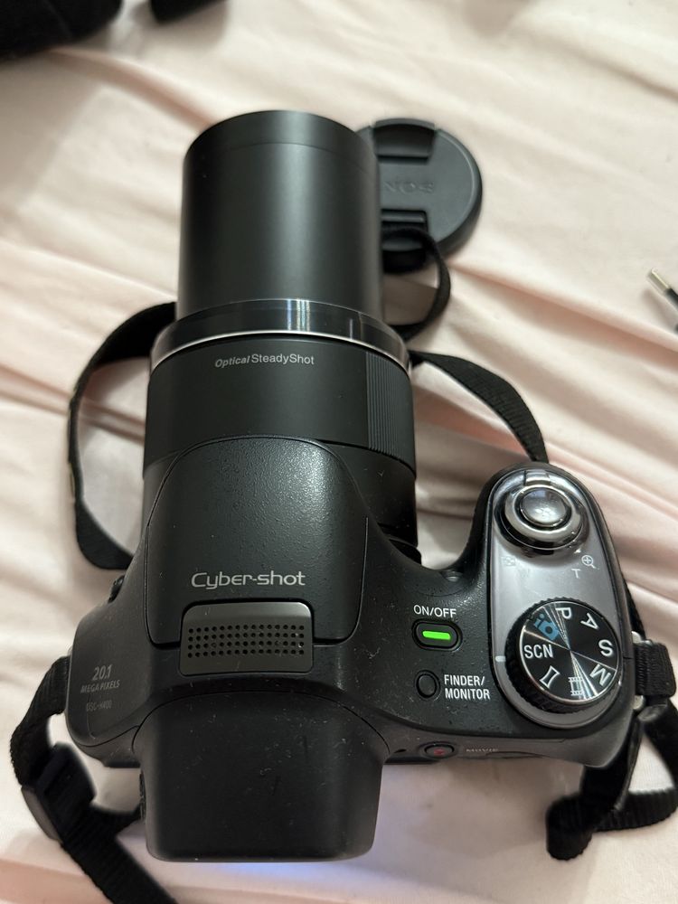 Sony Cyber-shot DSC-H400 aparat z super zoomem 63x