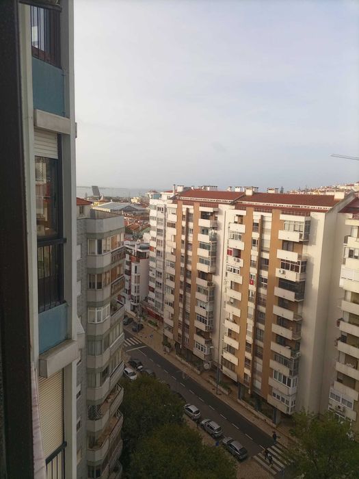 T3 renovado em Miraflores.