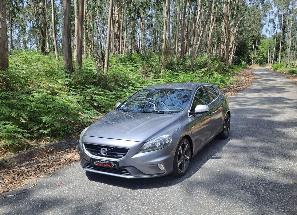 Volvo V40 1.6 D2 R-Design