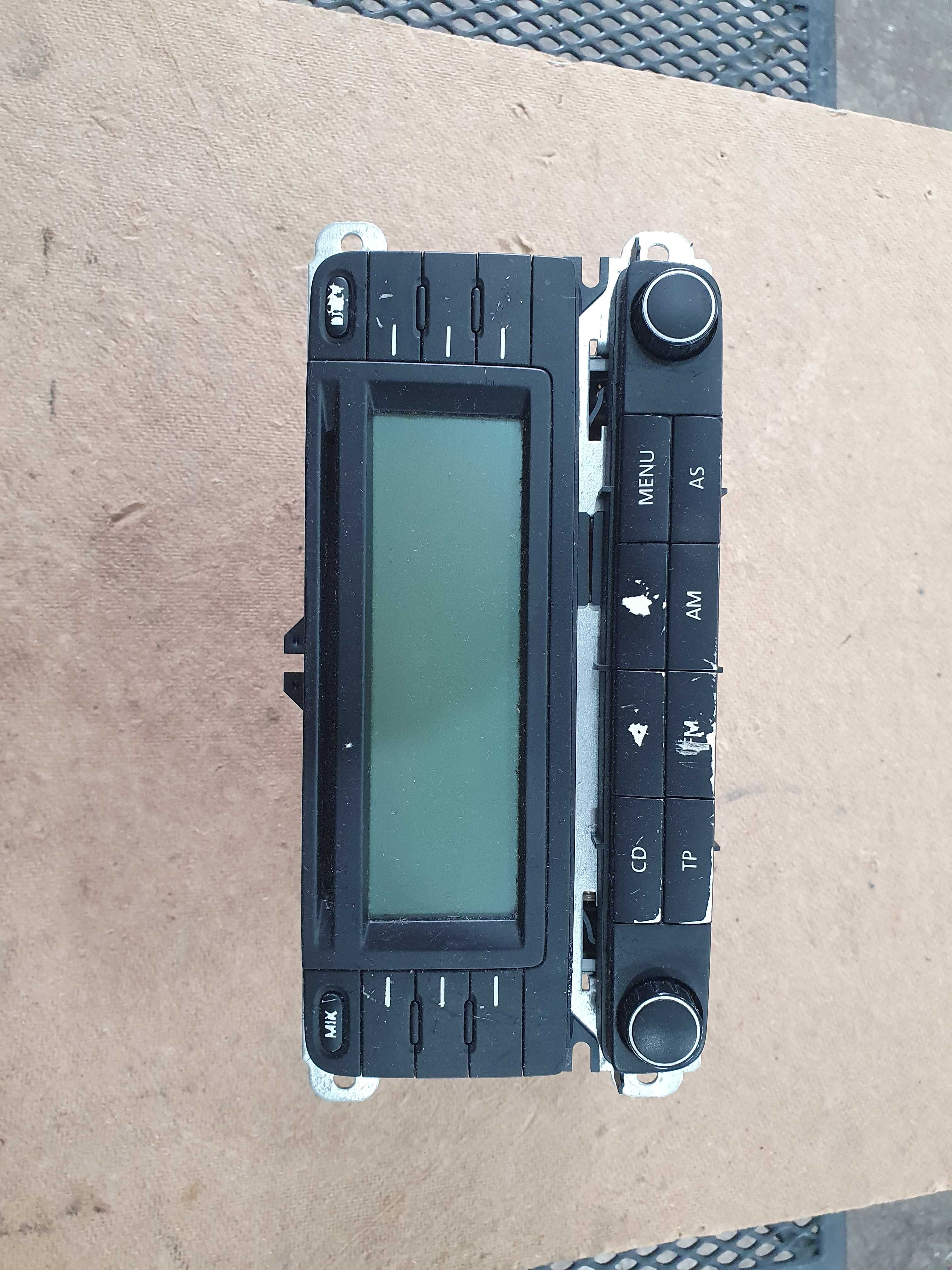 Radio oryginalne 2 din Vw Touran 04 rok sprawne