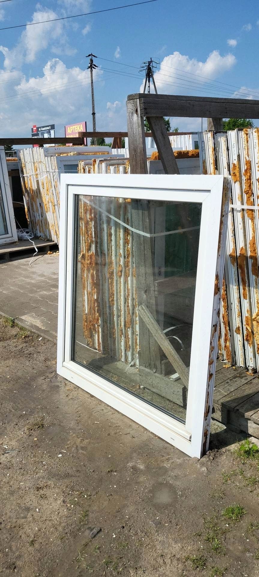 OKNA Używane 130X135 OKNO KacprzaK Plastikowe PCV Lider Okna
OLX