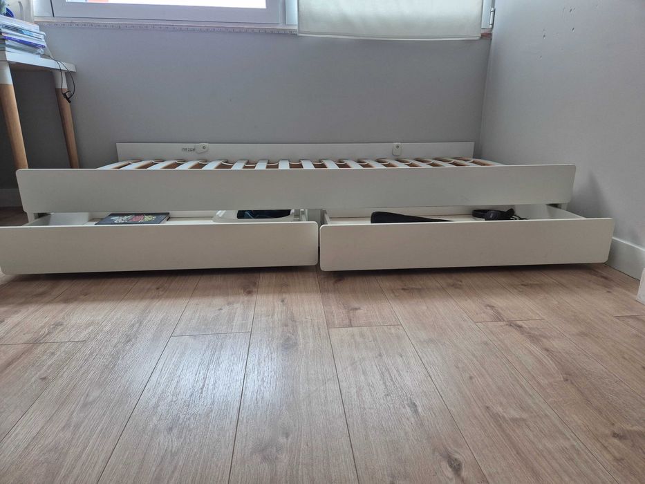 Cama Slakt com cama gavetão Ikea