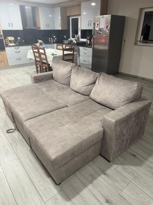 Sofá cama com chaise lounge