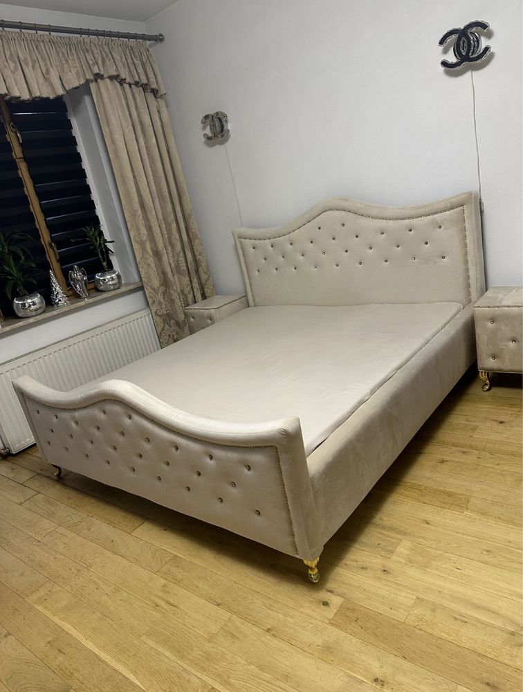 Łóżko w stylu Glamour 180×200 z pojemnikiem na pościel