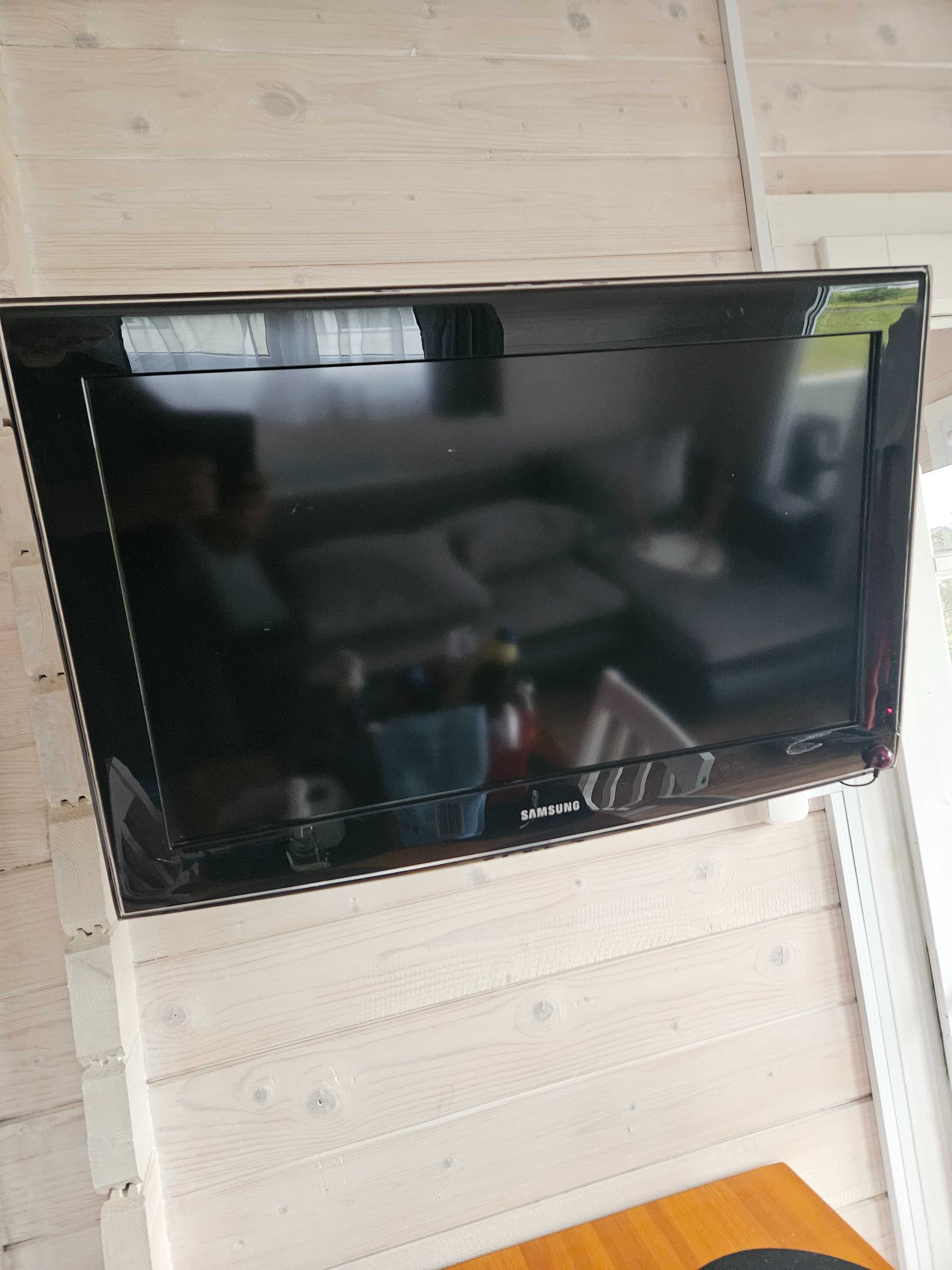 Telewizor Samsung 32 cale z dekoderem