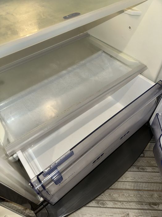 Холодильник Whirlpool ARC 4138IX