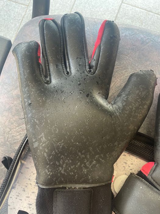 luvas UHLsport, 80€