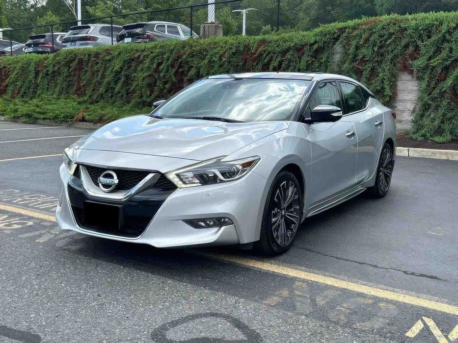 Nissan Maxima Platinum      2017