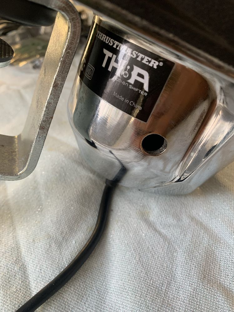 Thrustmaster add-on TH8A