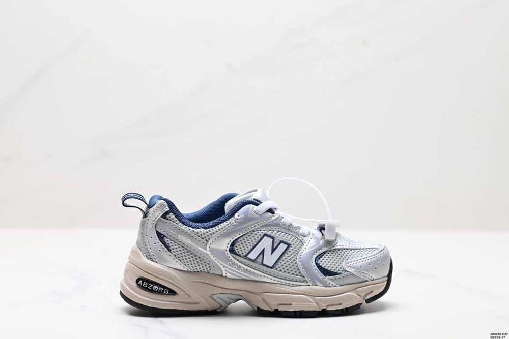 New balance criança