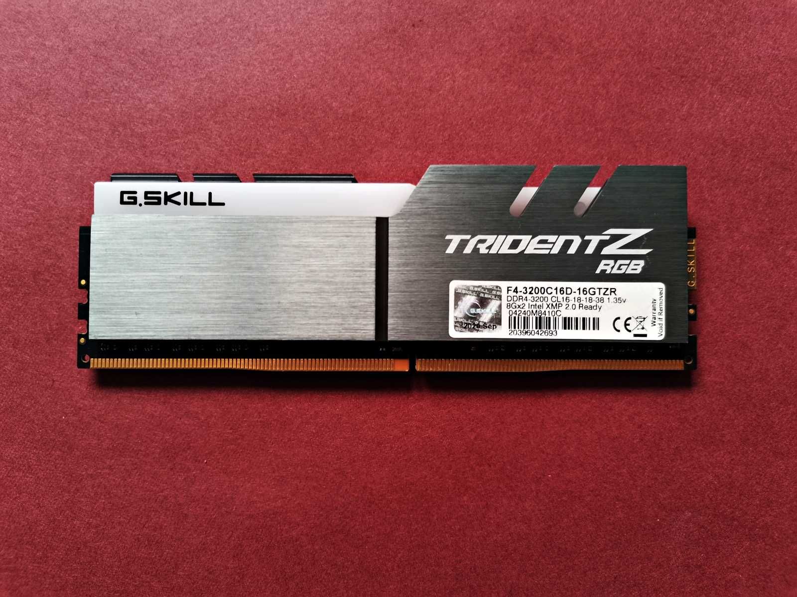 DDR4 8GB G.SkiLL TriDenT Z 3200 -Komputer