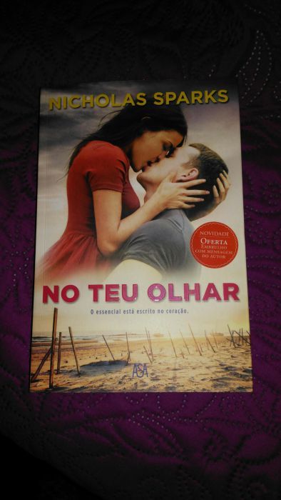 Vendo livro