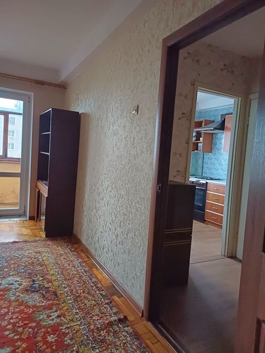 Предлагаем к приобретению 1 кв в центре Космоса. 7/9.