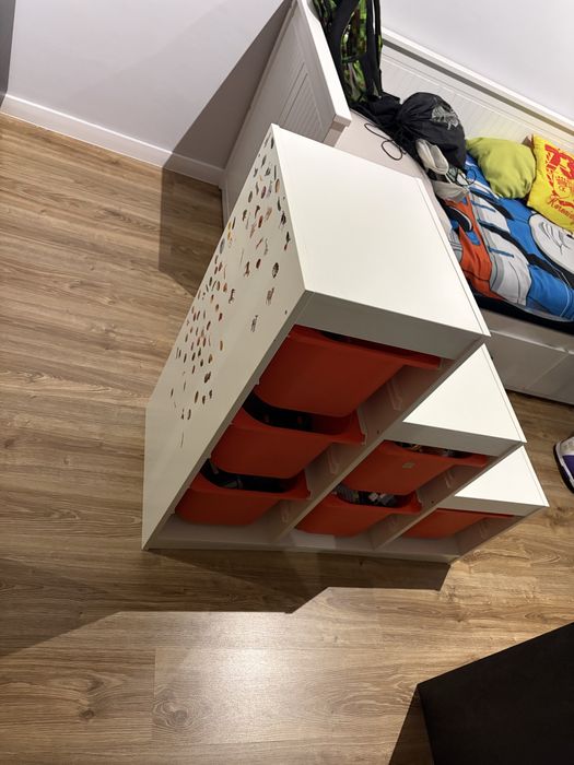 Regał IKEA trofast pojemnikami, biały/szary, 99x44x94 cm