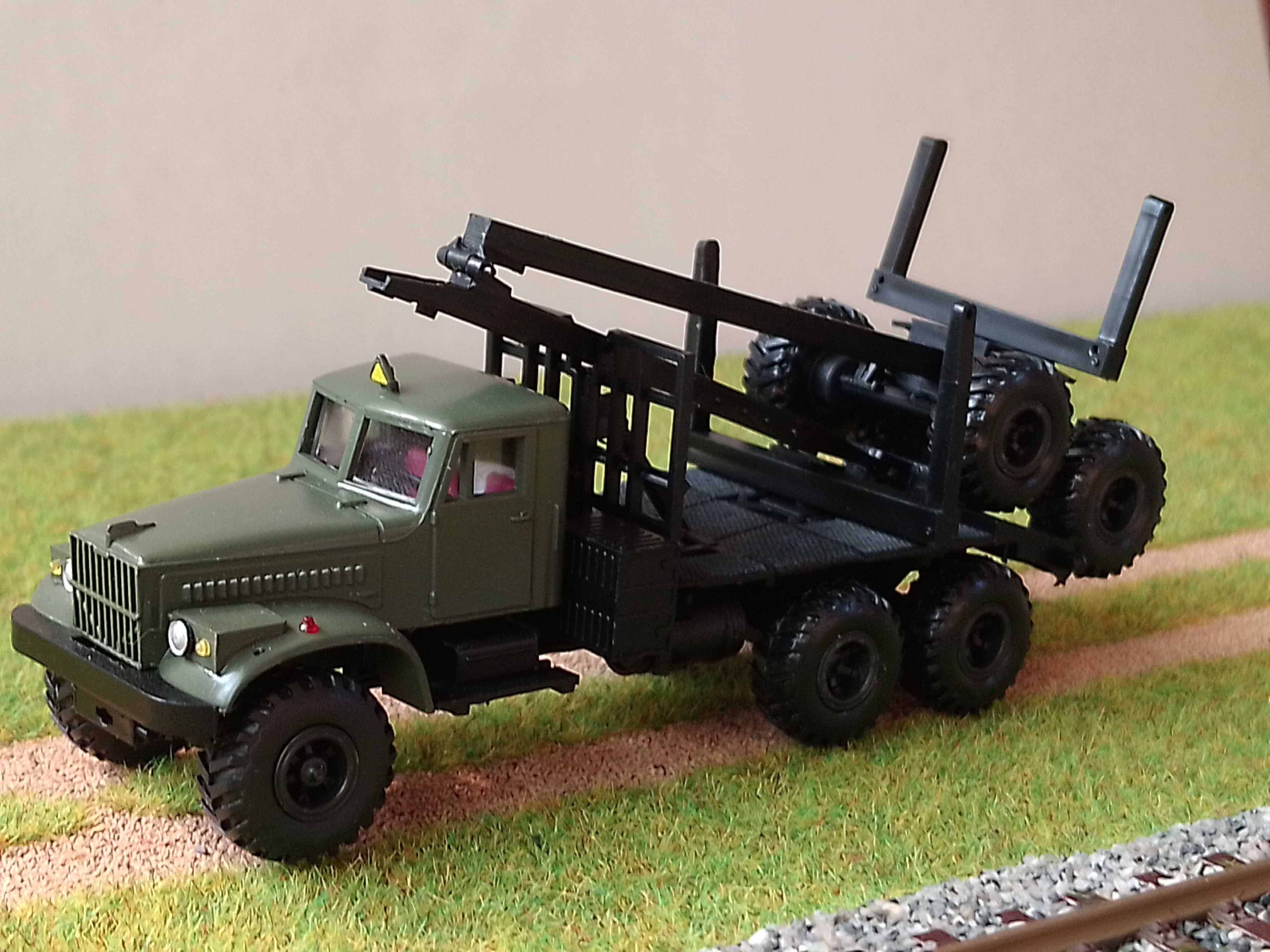 Модель лісовоза КРАЗ 255Л масштаб 1:87/НО
