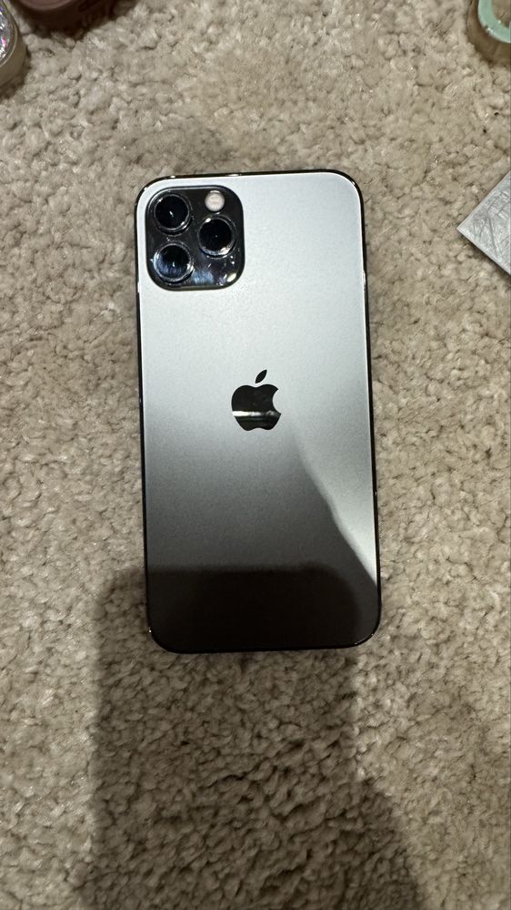 Iphone 12 pro com capas