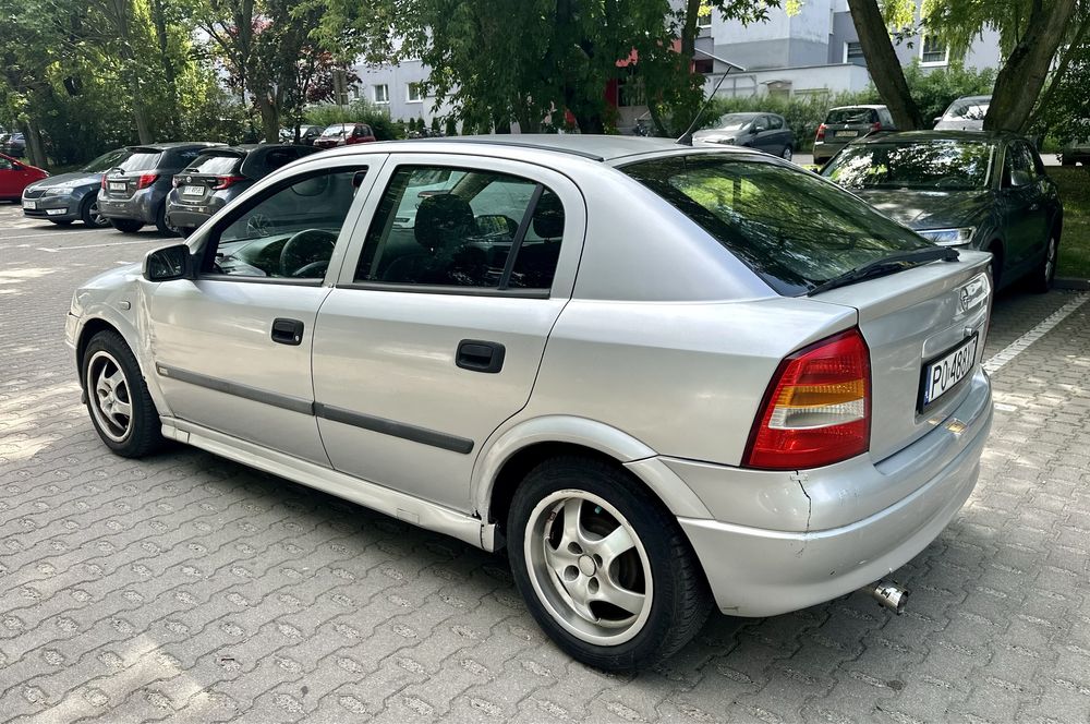Opel Astra G 1.4 pb sprawna alufelgi szyberdach