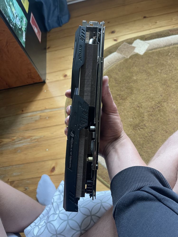 Asus ROG STRIX GTX1080ti 11g
