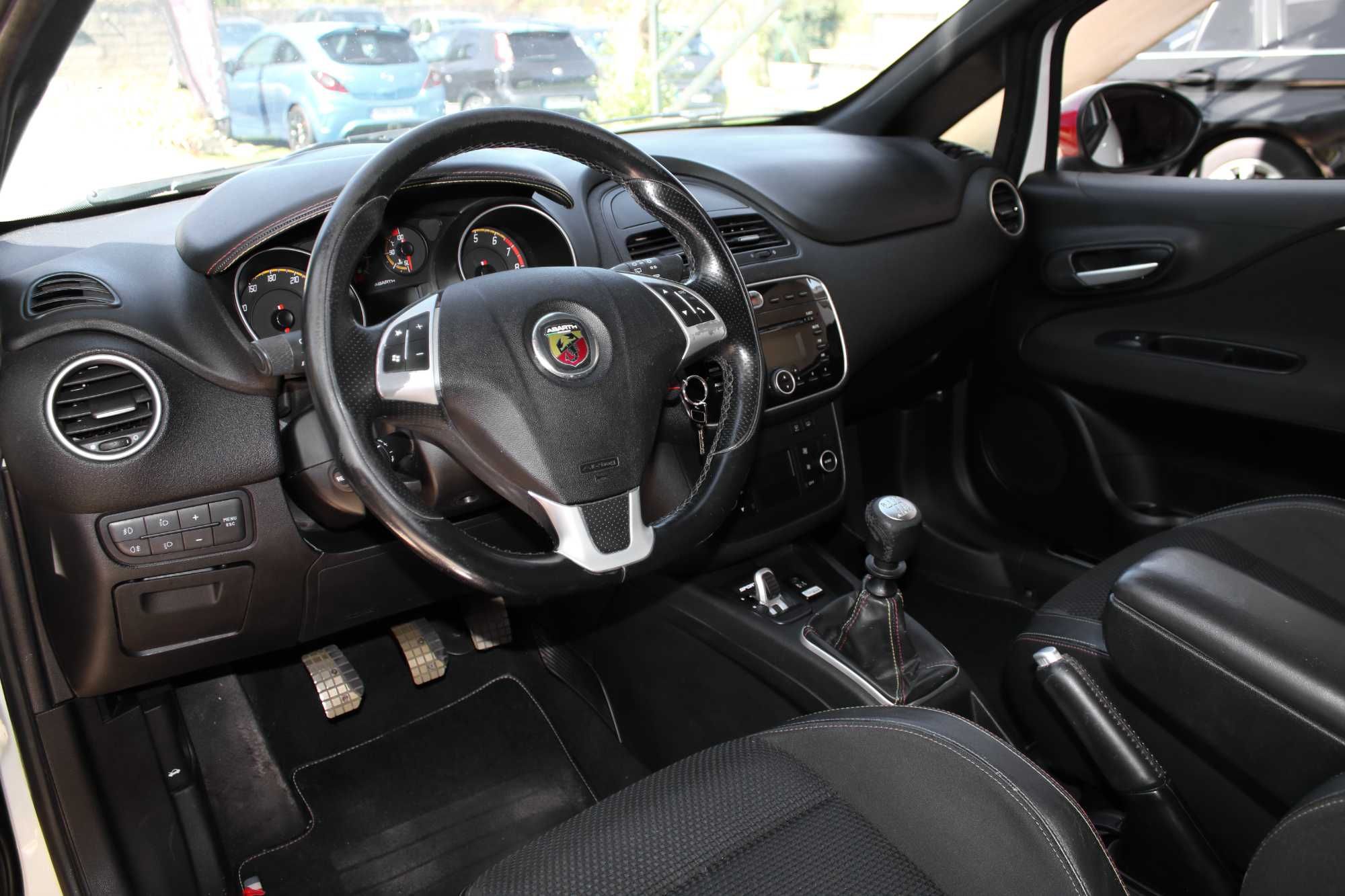 Abarth Punto Evo 1.4 Turbo 163CV ESTETICO (119€/Mês)
