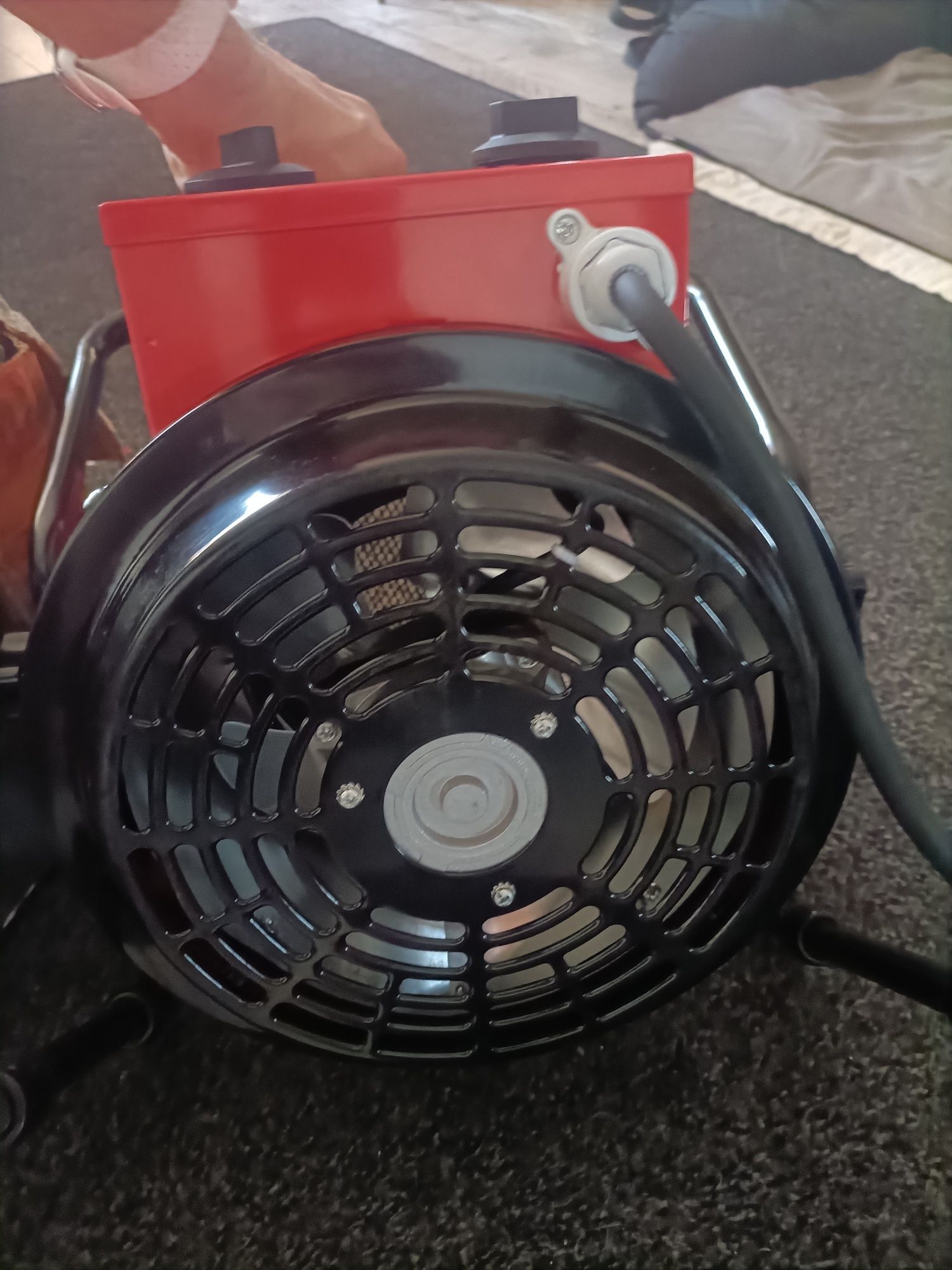 Nagrzewnica 3000W dmuchawa z wiatrakiem 230V. Termostat, Potencjometr