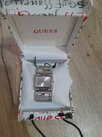 Piękny zegarek Guessa