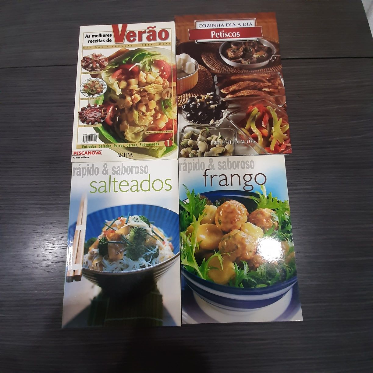 4 livros de culinária