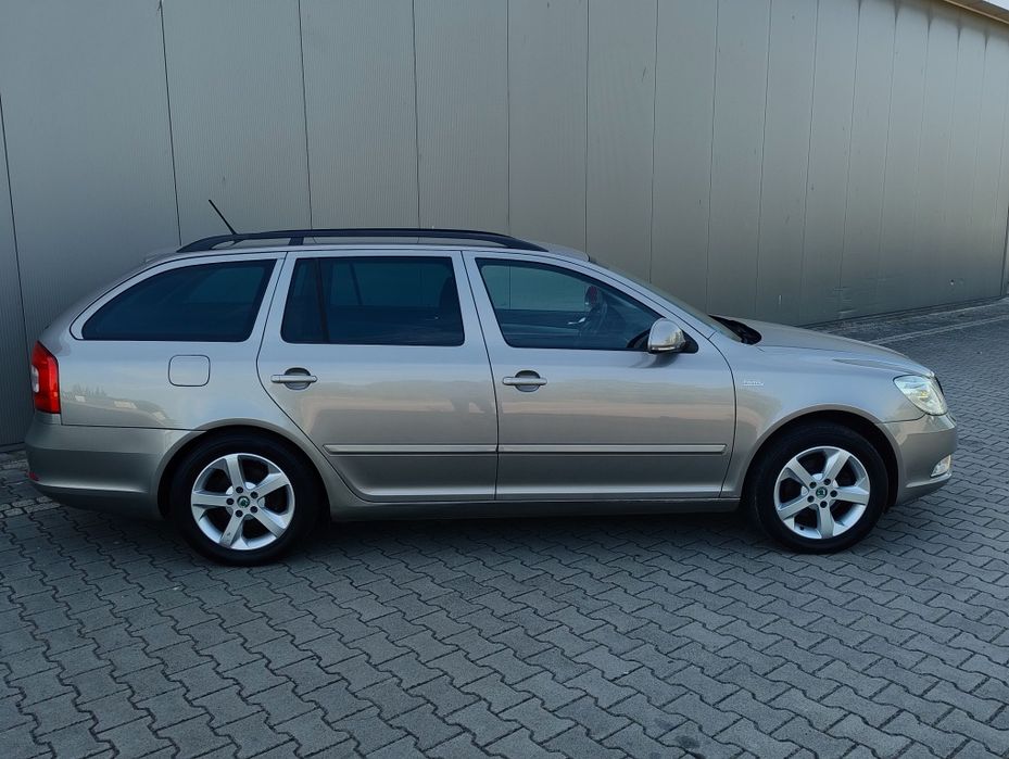 Sliczna Skoda Octavia II LIFT*Bogato Wyposazona* Serwisowana !
