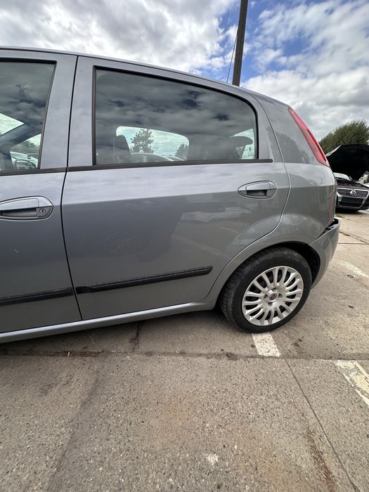 Drzwi Fiat Grande Punto 595A Lewe Przód Tył
