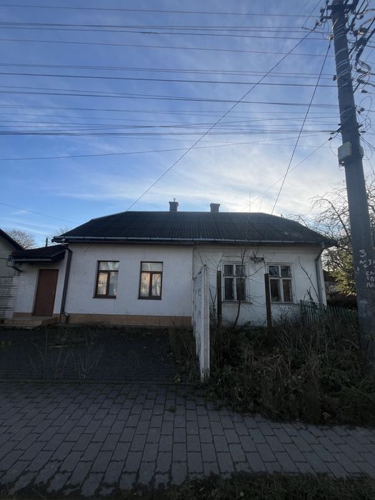 Продається нежитлове приміщення в Стрий