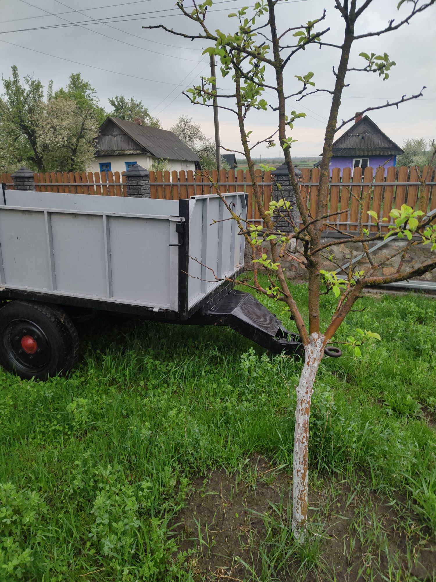 Продам причіп до трактора самосвал