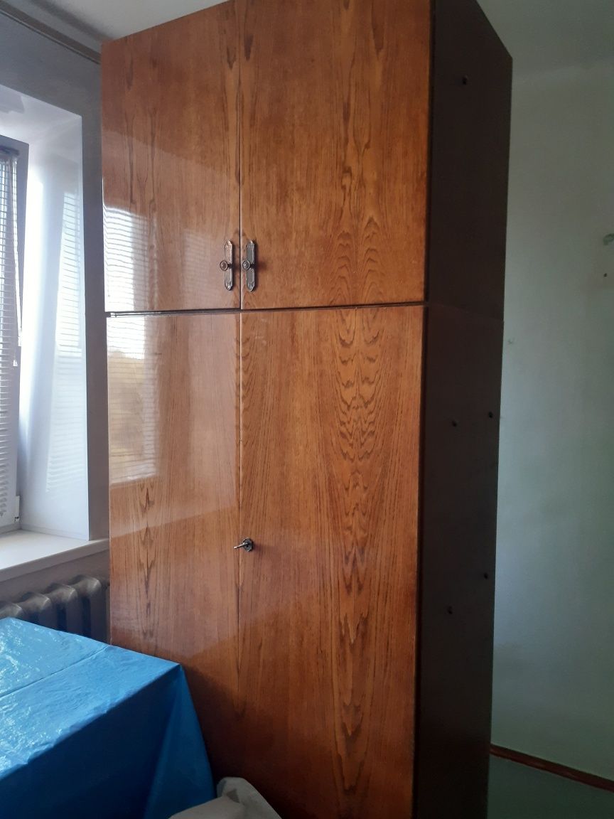 ТЕРМІНОВО!!! Продам стінку у вітальню
