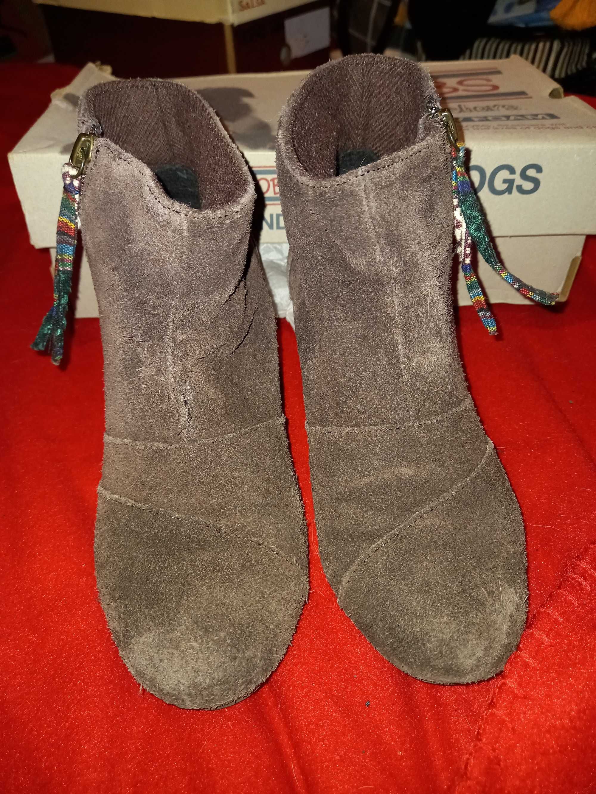 Botins de camurça castanhos - 36 - Skechers