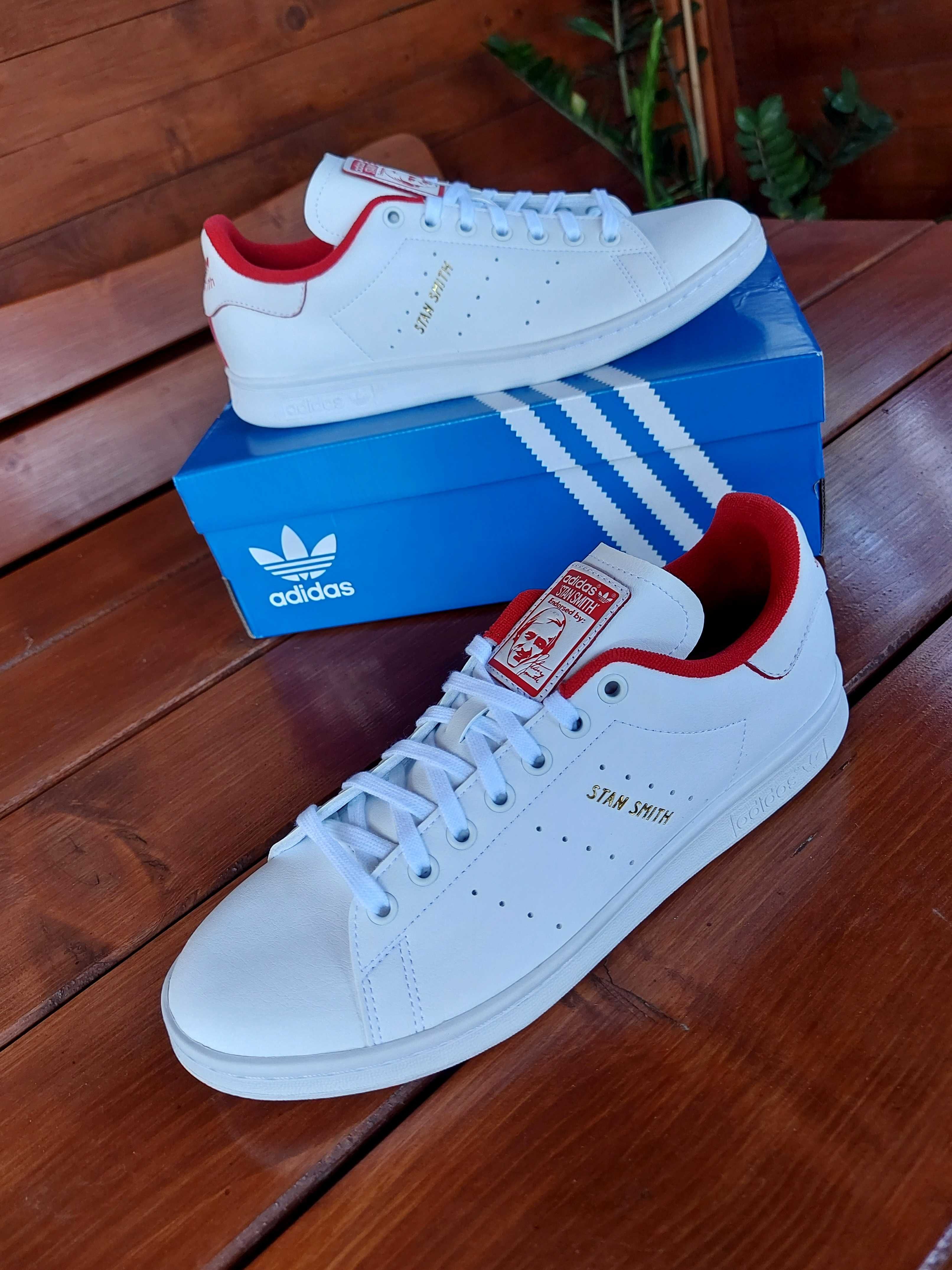 Adidas buty sportowe Stan Smith 44 2/3 | GX4463