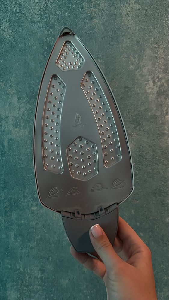 Насадка 67051356 на підошву праски Braun для делікатного прасування