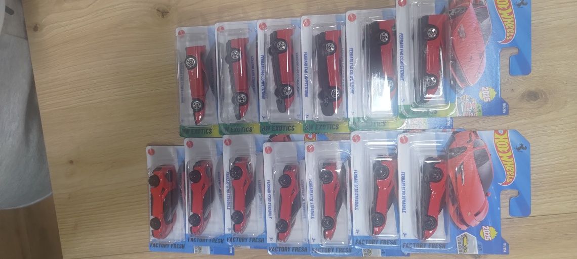 Hot wheels seria zestaw Ferrari