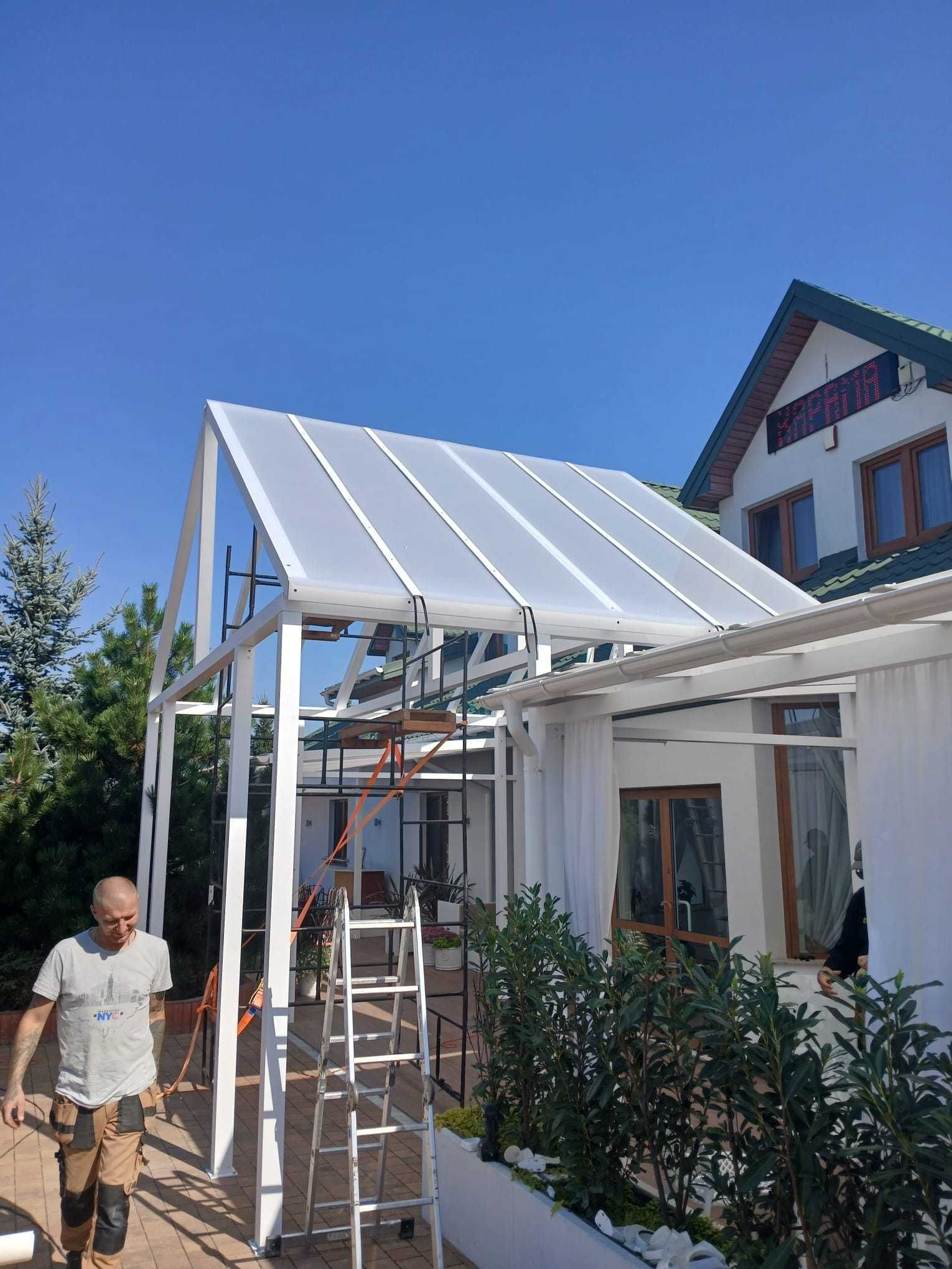 Poliwęglan lityUV2 Włoski Sky Griggio 5mm/Grafit +akcesoria do montażu