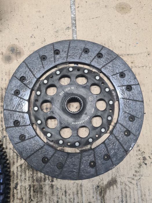 Маховик Зчеплення двохмасовий демпфер Audi A6 C5 2.4 B Ауді А6 Ц5 бенз