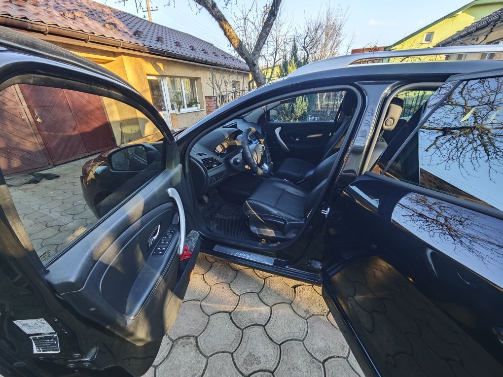 Renault Megan 3 BOSE 2012р.