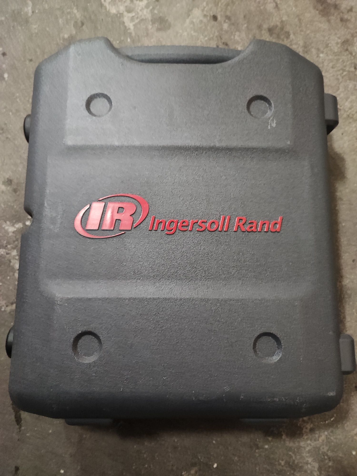 Ingersoll Rand W7152-K22B mocny klucz udarowy akumulatorowy