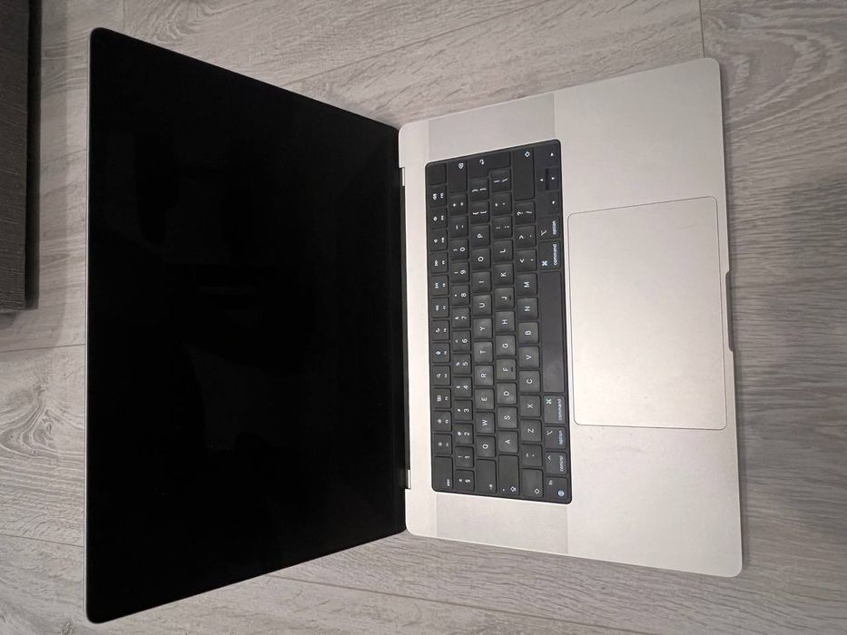 APPLE MacBook 16' M4 Pro 48/512GB Silver