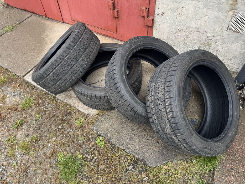 Зимові Шини 245/45 R18 100V XL Triangle Snowlink PL02