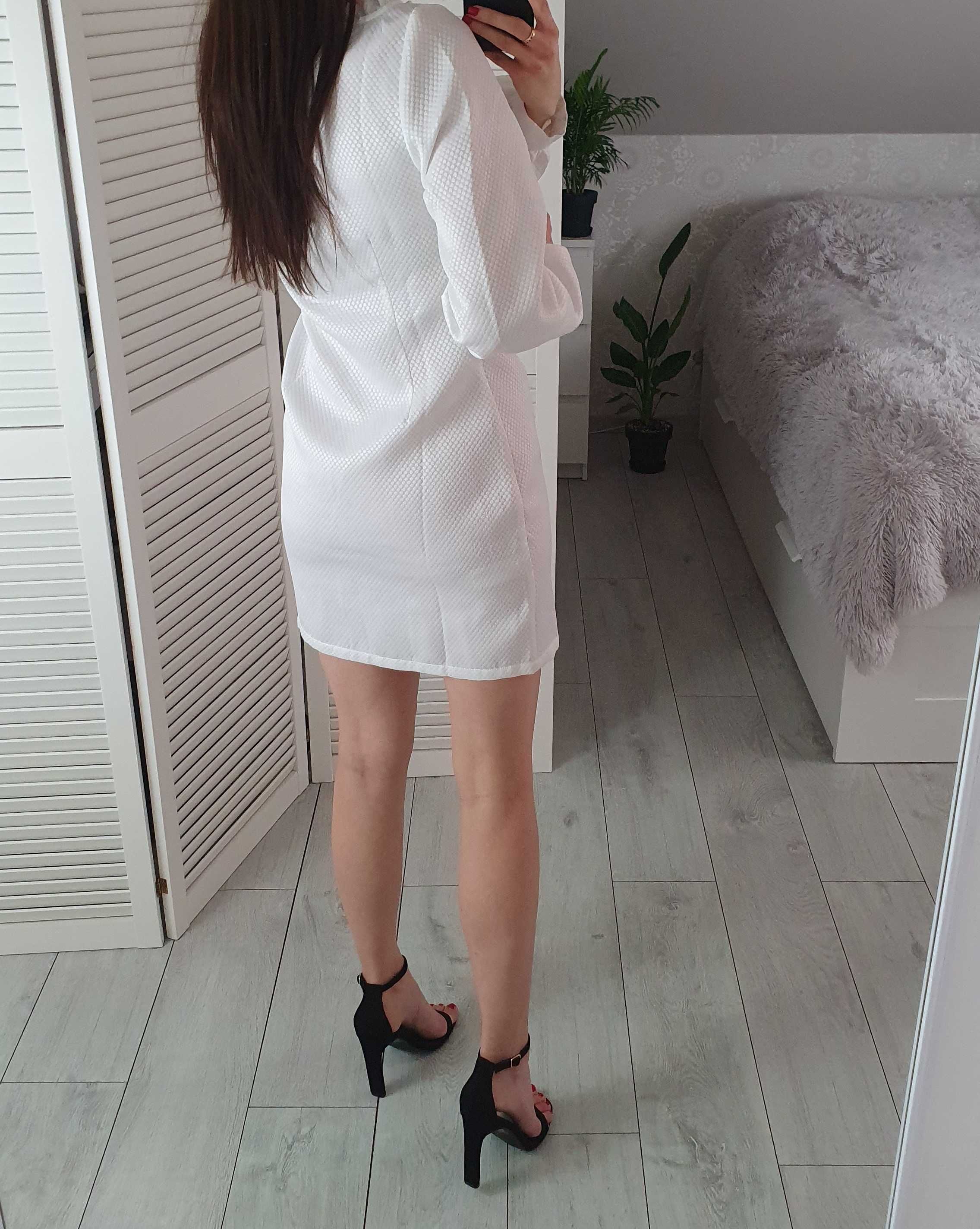 Misslisibell x NA-KD biała sukienka z guzikami żakardowa 34 XS