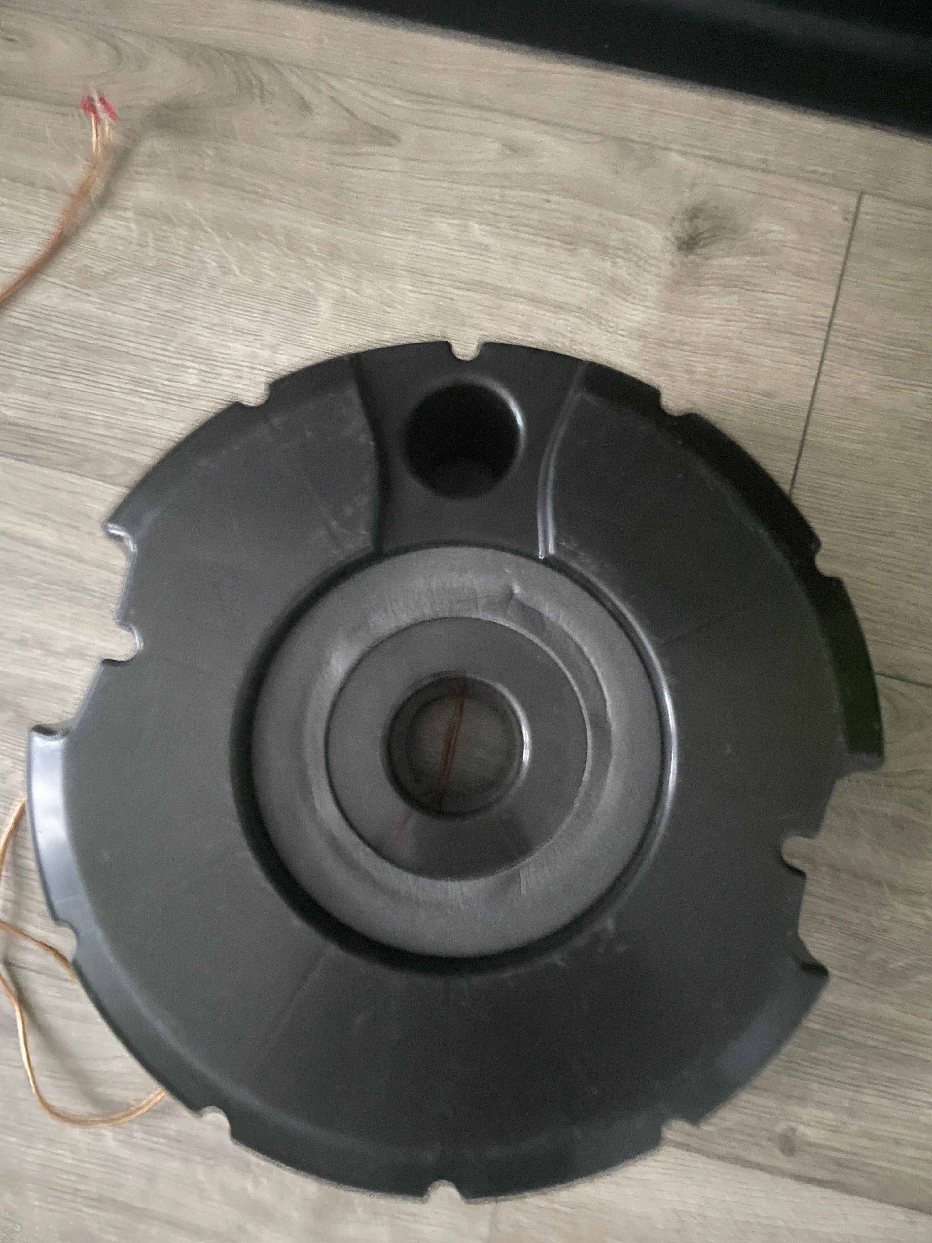 Do sprzedania Bassbox Q5