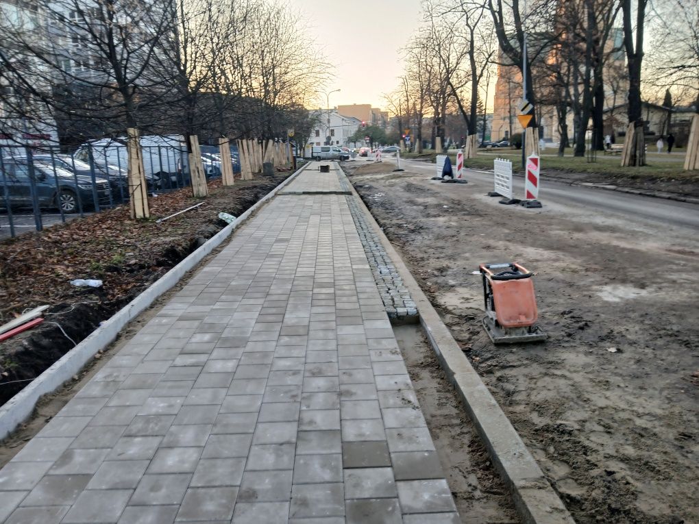 Układanie kostki brukowej kompleksowe usługi brukarskie pracę ziemne