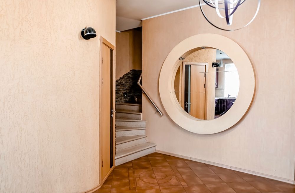 3х к.кв. в новострое р-н Одесской. В 2х этажах. Авторский проект.