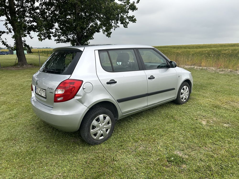 Skoda Fabia 1.2 z 2011 . KLIMATYZACJA