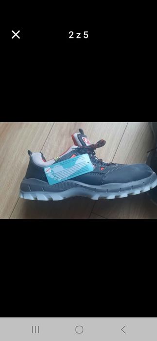 Buty robocze     .