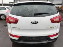 Kia sportage III WD tylny zderzak kompletny do założenia