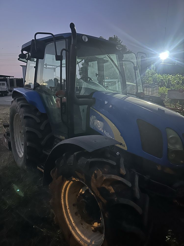 Tractor New holland T5060